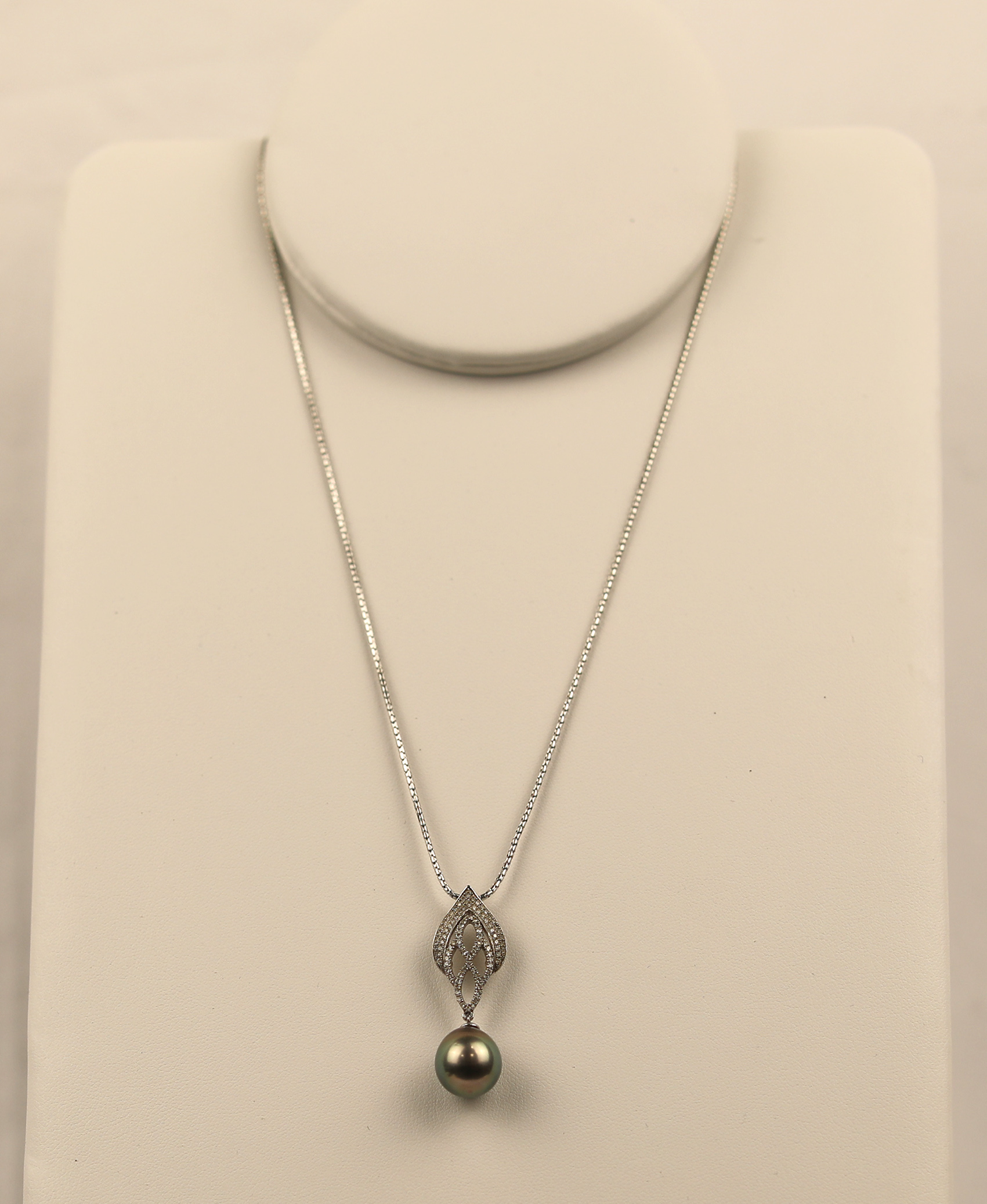 Bélière losange design pavé Tahiti Collectiv