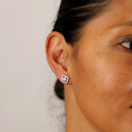 Boucles d'oreilles "Dormeuses" en diamants