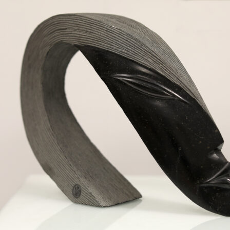 Claude MORLOT - Sculpture en pierre de basalte signée