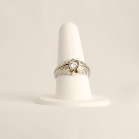 Bague Jonc pour homme en or blanc 18K avec un diamant blanc GVS
