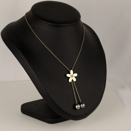 SERGE ABOUT - Collier avec chaine en or et perles de Tahiti