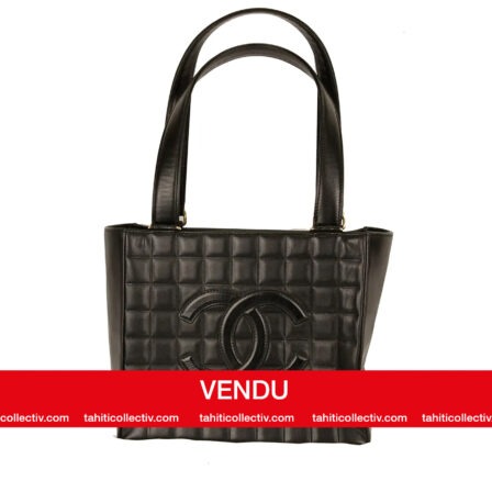 CHANEL - Sac cabas en cuir d'agneau noir Choco Bar