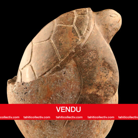 MORLOT Teiri - "HONU ORA" sculpture sur Rhyolite